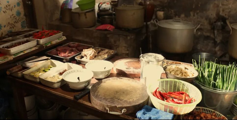 <i>Không khí ấm cúng từ gian bếp. Ảnh: ĐPCC</i>