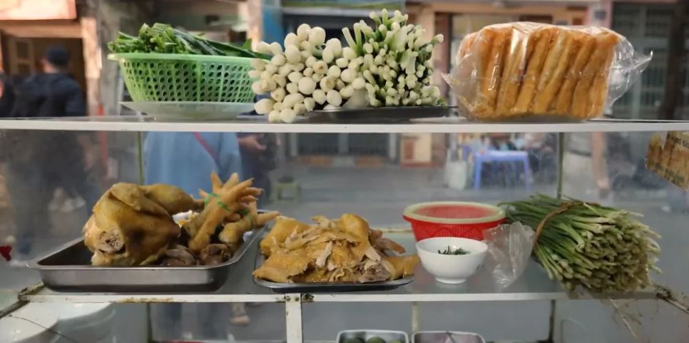 <i>Và những hàng phở hấp dẫn sẽ được tái hiện trong phim. Ảnh: ĐPCC</i>