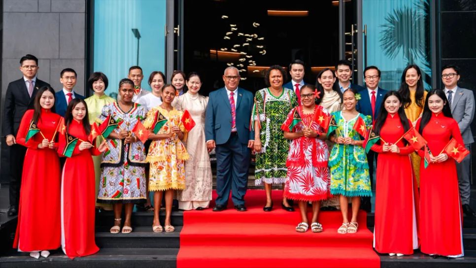 Trường Đại học Văn Lang đón tiếp Thủ tướng Cộng hòa Vanautu