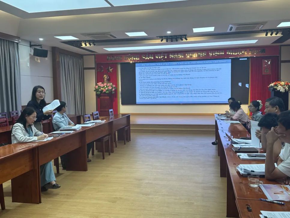 Buổi làm việc của Tổ Công tác 1645. Ảnh: THANH HIỀN