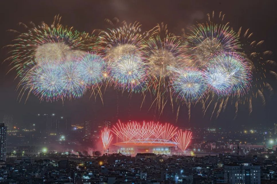 Tối 23-1 pháo hoa sẽ rực rỡ ở Hà Nội chào mừng thành công Đại hội XIV của Đảng Tối 23-1 pháo hoa sẽ rực rỡ ở Hà Nội chào mừng thành công Đại hội XIV của Đảng