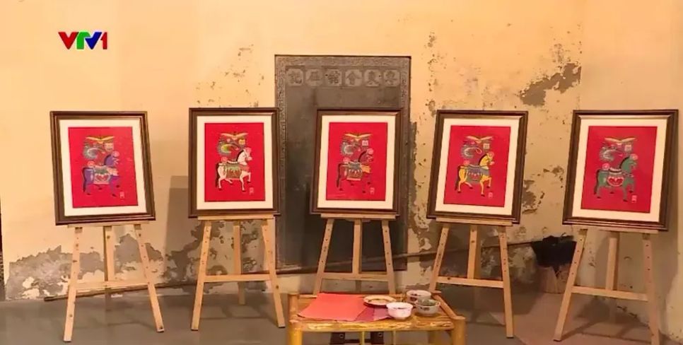 Đông đảo du khách trải nghiệm Tết xưa trong lòng phố cổ Hà Nội