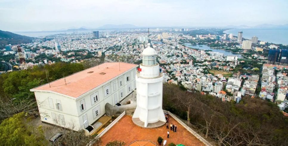 Kiến trúc Pháp cổ phía Đông TPHCM