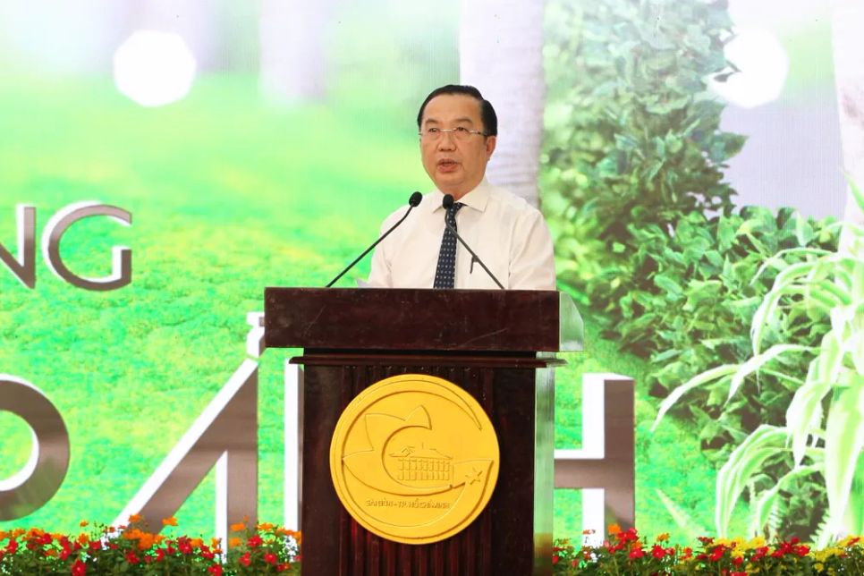 Đồng chí Trần Thế Thuận, Giám đốc Sở VH-TT TPHCM phát biểu tại Lễ khánh thành Con đường Nhiếp ảnh TPHCM. Ảnh: DŨNG PHƯƠNG