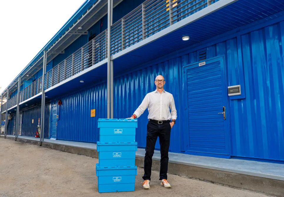 Nhà sáng lập kiêm CEO Aric Austin tại không gian mới ở An Phú Sports Park. Ảnh: MyStorage