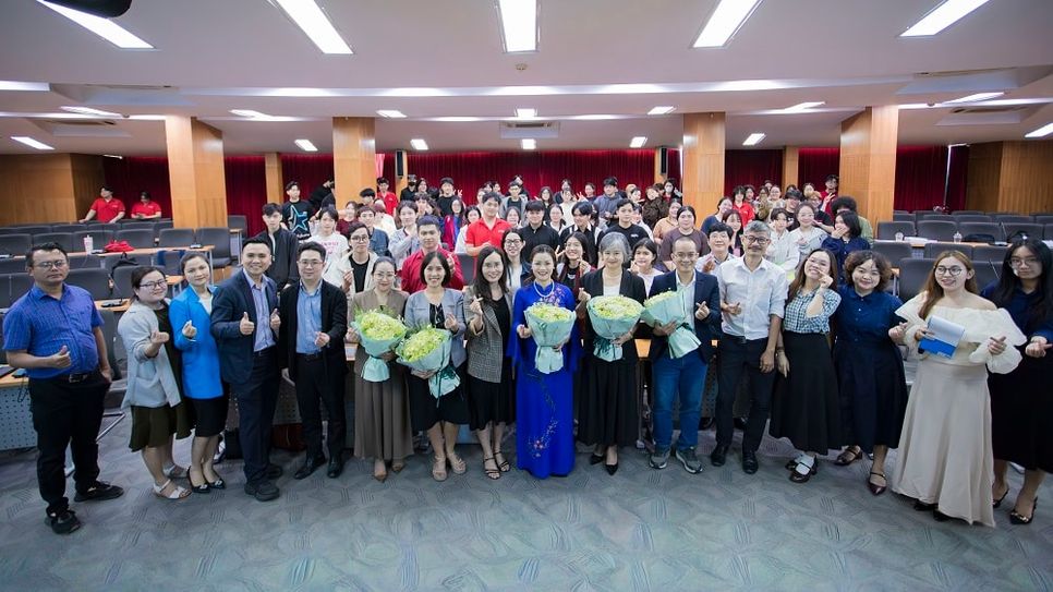 BTC chia sẻ về cuộc thi APEC Inovation tại các trường đại học, cao đẳng BTC chia sẻ về cuộc thi APEC Inovation tại các trường đại học, cao đẳng