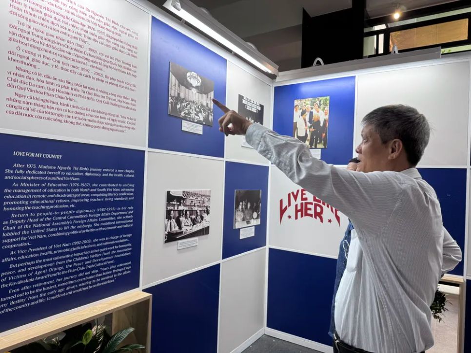 Trải nghiệm thực tế ảo cuộc đàm phán lịch sử ở Paris năm 1973