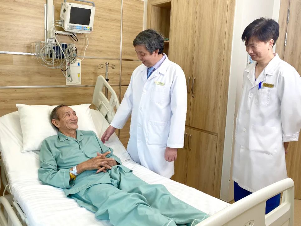 Bệnh nhân Châu Tấn Tài hồi phục tốt sau can thiệp thay van động mạch chủ qua da