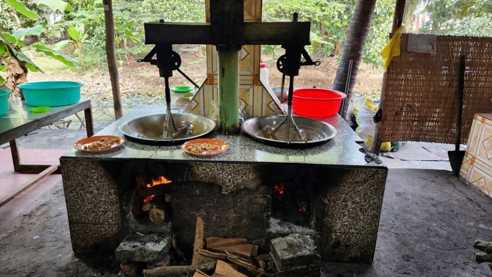 Giữ lửa các làng nghề làm bánh kẹo truyền thống ở miền Tây