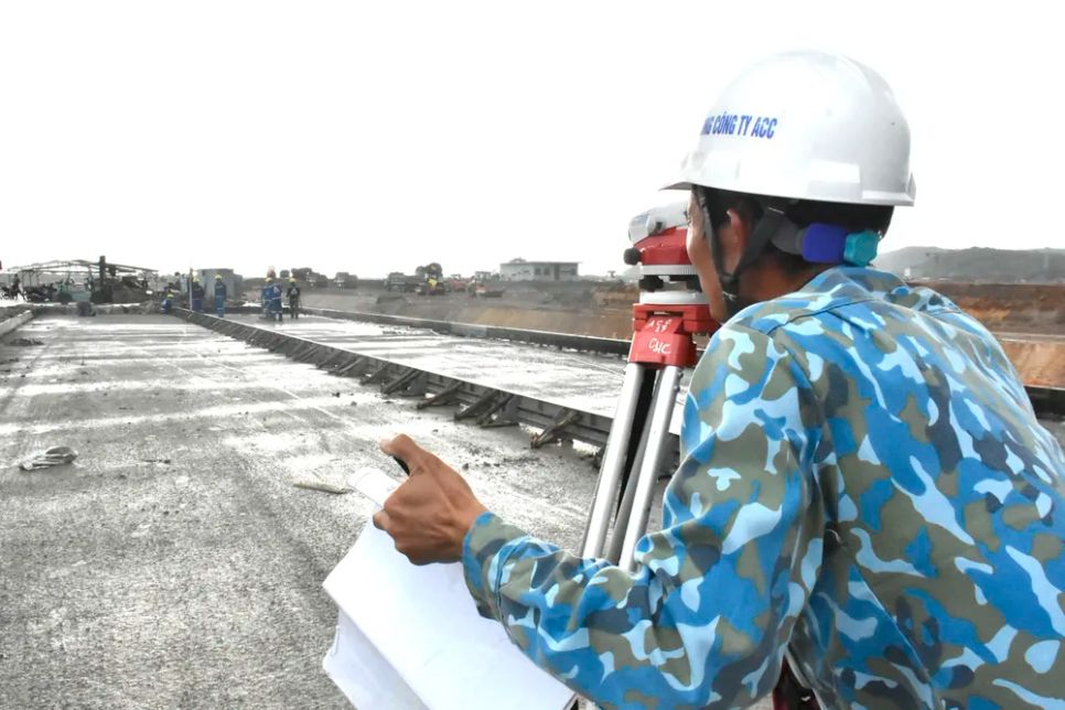 Cận cảnh thi công các công trình phục vụ APEC 2027