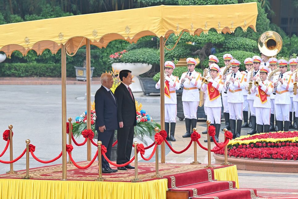 Chủ tịch nước Lương Cường và Chủ tịch Hội đồng châu Âu António Costa. Ảnh VGP/Nhật Bắc Chủ tịch nước Lương Cường và Chủ tịch Hội đồng châu Âu António Costa. Ảnh VGP/Nhật Bắc