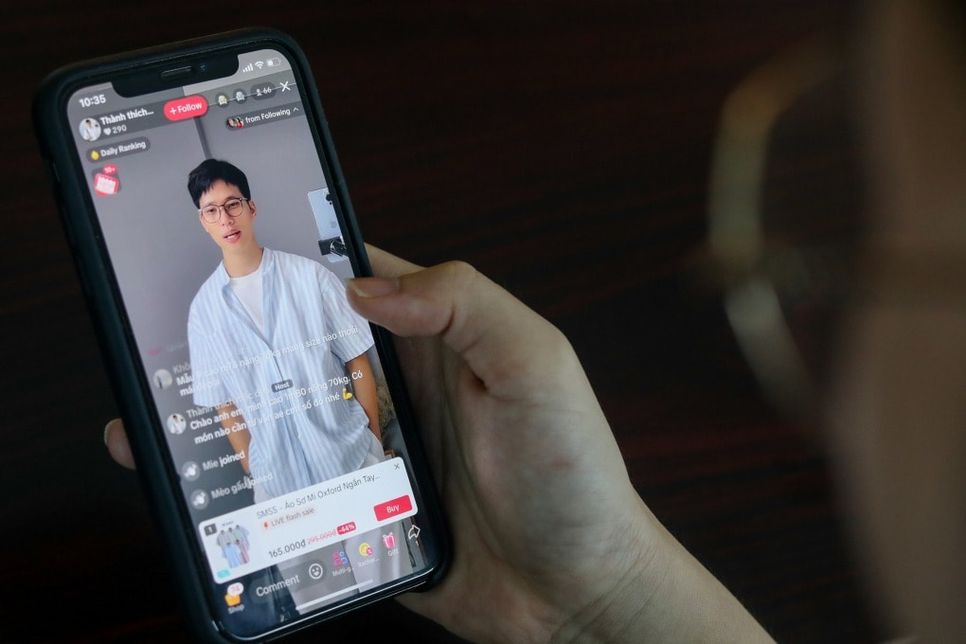 Ban Bí thư yêu cầu xử lý triệt để tình trạng SIM “rác“, tài khoản “ảo. Ảnh: Thành Nguyễn