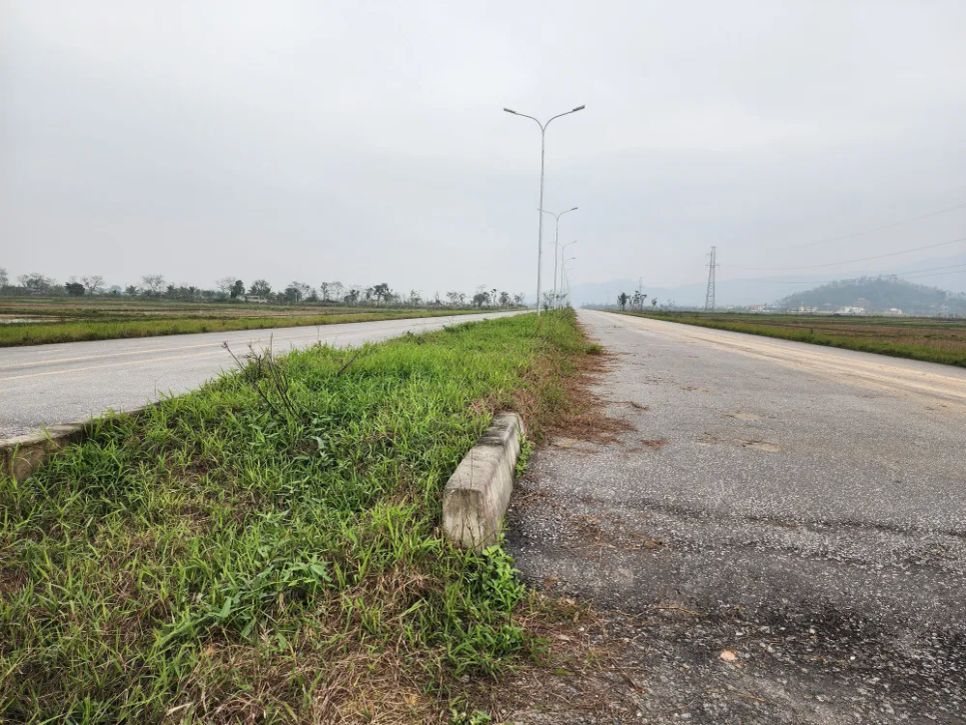 Cảnh nhếch nhác trên tuyến đường vành đai