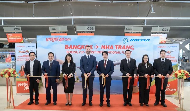 Vietjet Thailand khai trương đường bay quốc tế đầu tiên Băng Cốc - Nha Trang bằng tàu bay Boeing 737-8.