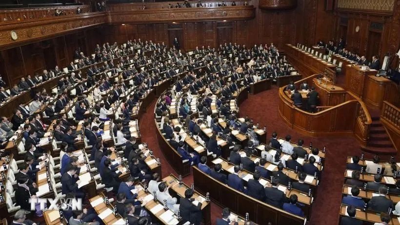 Toàn cảnh một phiên họp Hạ viện Nhật Bản. (Ảnh: Kyodo/TTXVN) Toàn cảnh một phiên họp Hạ viện Nhật Bản. (Ảnh: Kyodo/TTXVN)