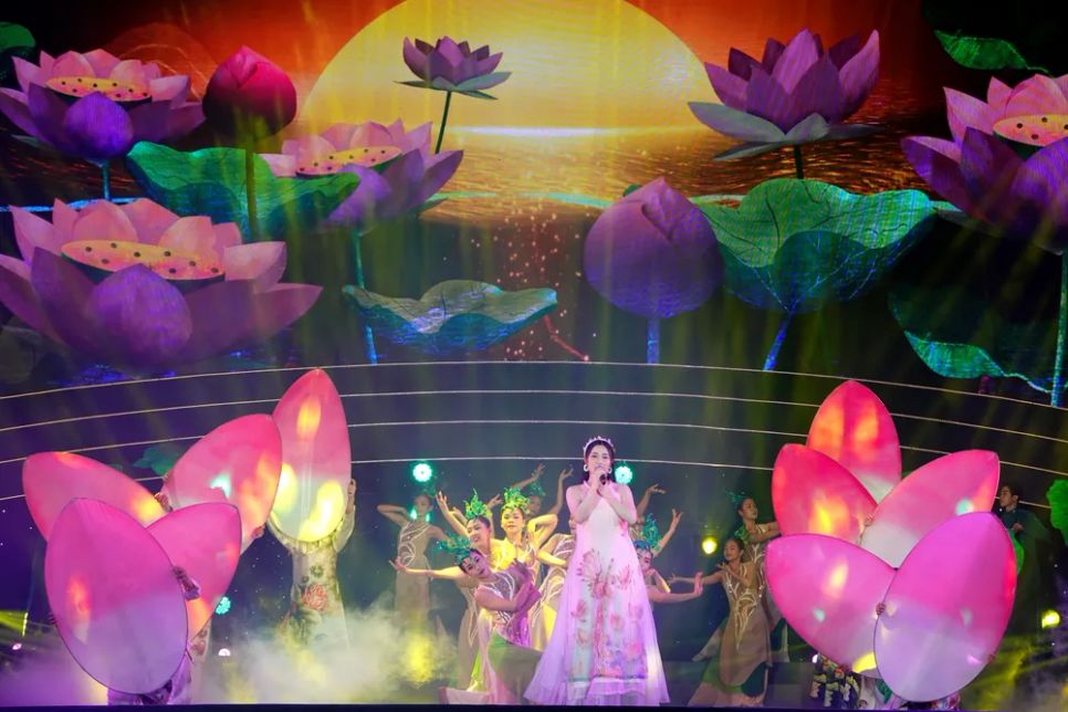 Tiết mục ca múa 