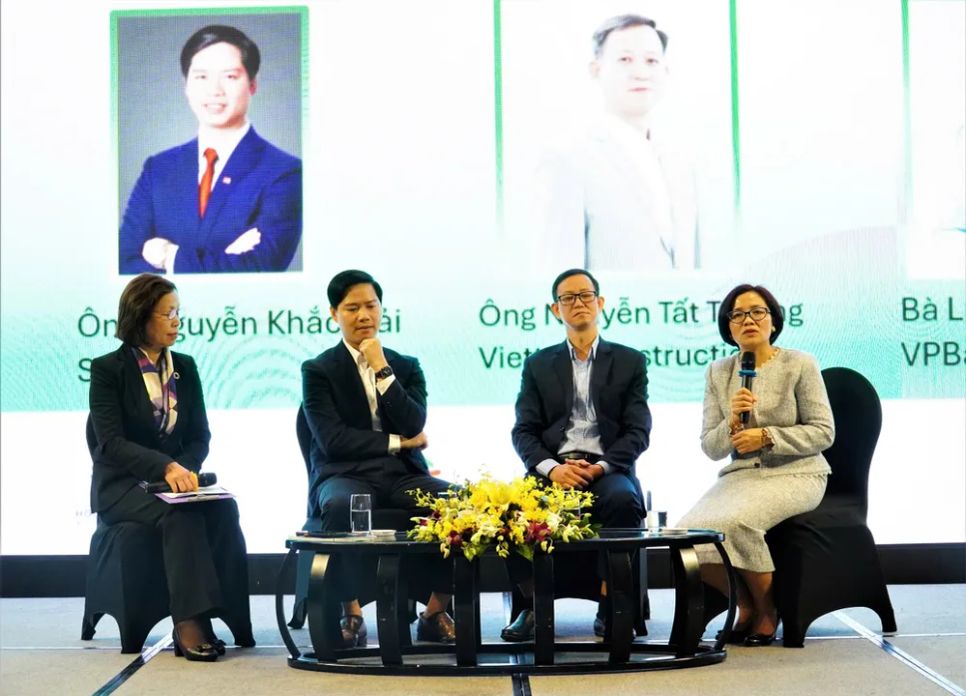 Các diễn giả tham gia thảo luận tại sự kiện. Ảnh: UBCKNN