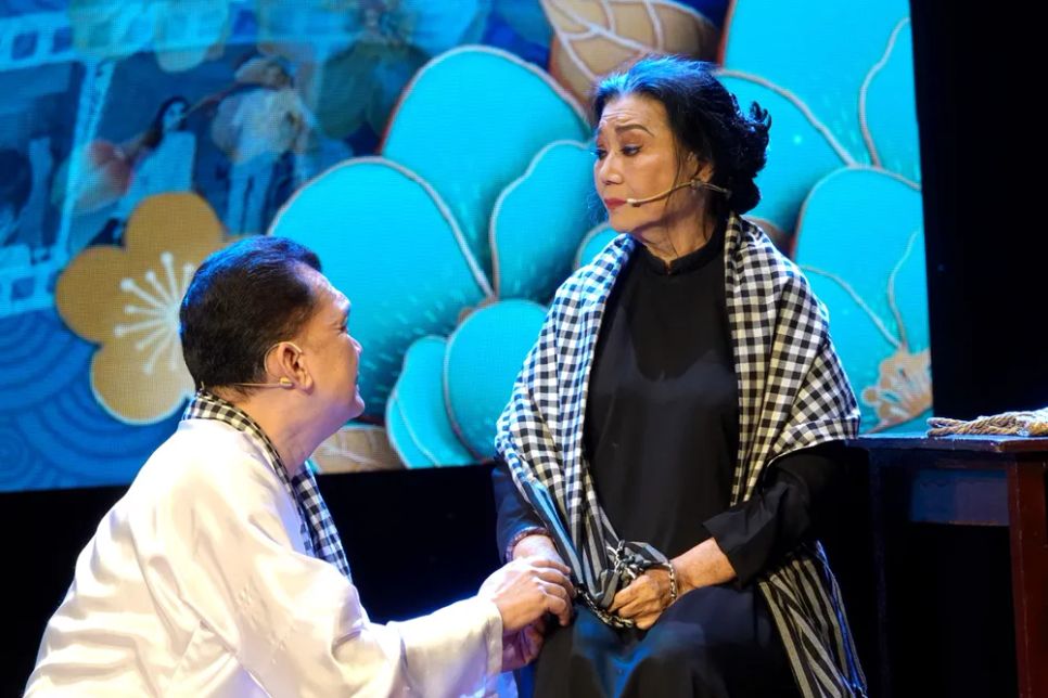 NSND Kim Cương ở tuổi 90 vẫn lay động khán giả