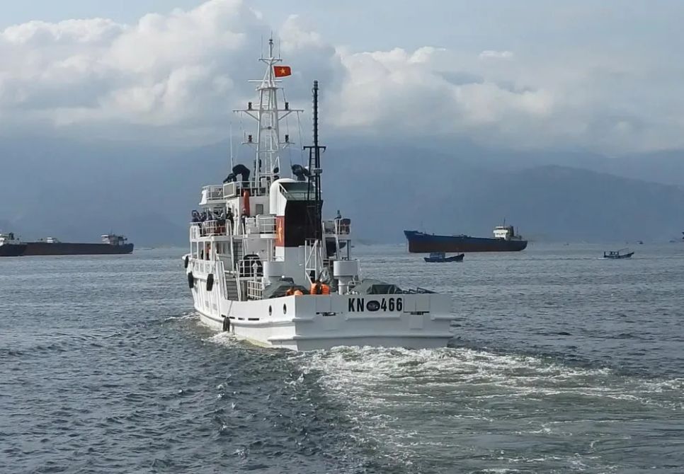 Tàu KN 466 lên đường thực hiện nhiệm vụ