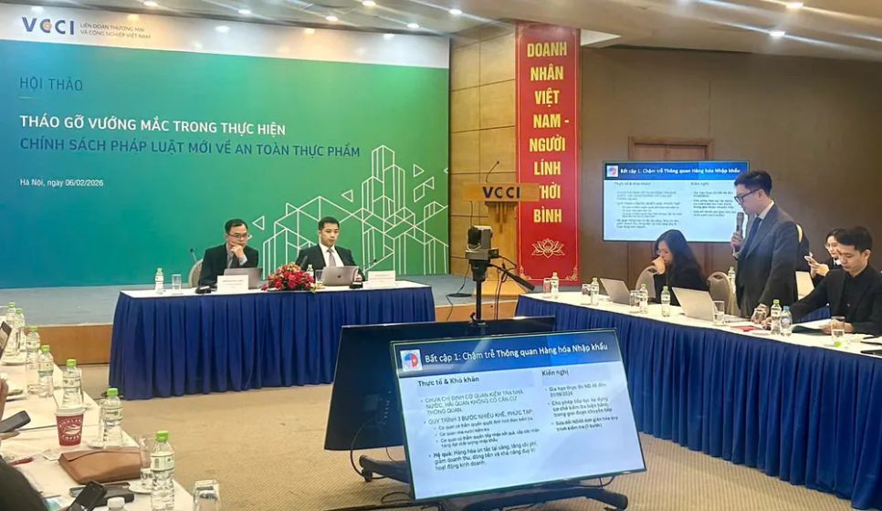 Quang cảnh hội thảo. Ảnh: L.T