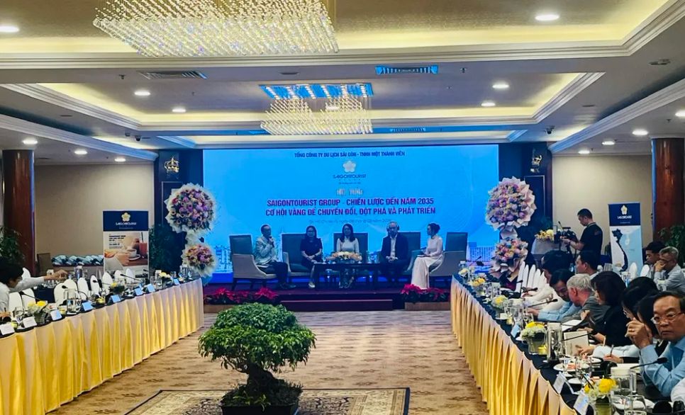 Các đại biểu trao đổi tại hội thảo