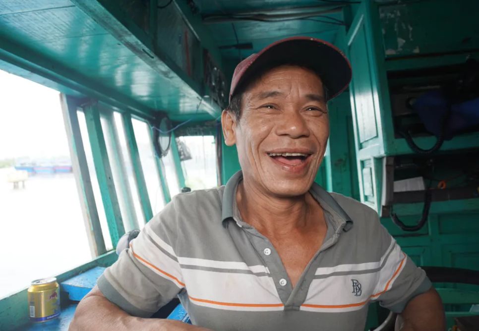 Niềm vui của ngư dân Trần Than sau chuyến biển bội thu