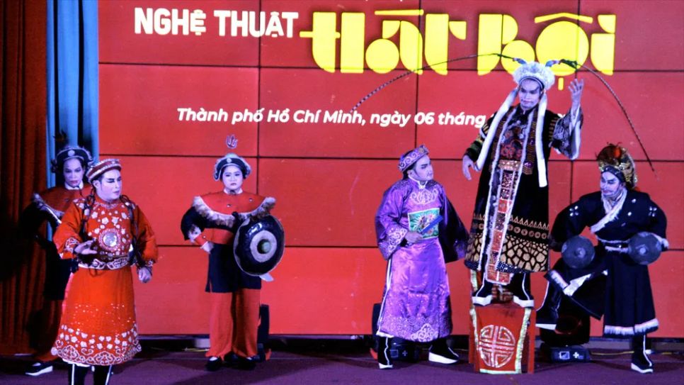 Đưa hát bội đến với người trẻ