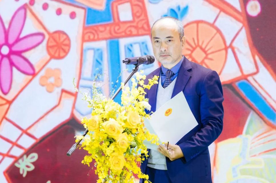Ông Nguyễn Trung Kiên, Chủ nhiệm Ủy ban Nhà nước về người Việt Nam ở nước ngoài phát biểu tại Lễ khai mạc Đường hoa Home Hanoi Xuan 2026