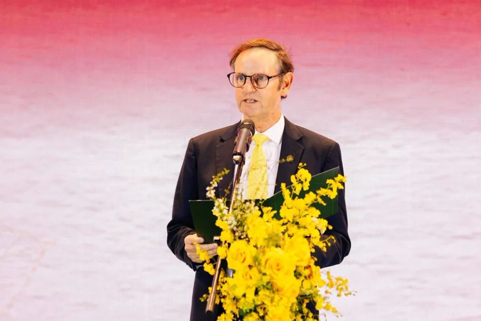 Ông Richard Mark Leech, Phó Tổng Giám đốc Công ty Cổ phần Địa ốc Phú Long phát biểu