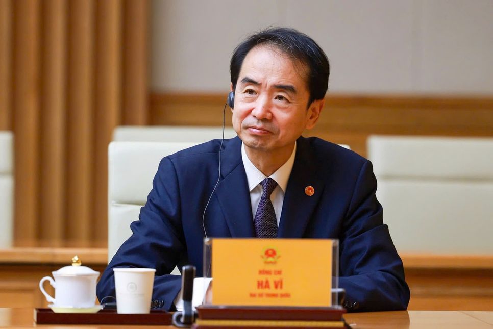 Đại sứ chúc mừng Việt Nam tổ chức thành công Đại hội XIV, đánh giá cao những thành tựu phát triển to lớn của Việt Nam thời gian qua và tin tưởng Việt Nam sẽ thực hiện thắng lợi các mục tiêu, nhiệm vụ mà Đại hội XIV đề ra. Ảnh: VGP