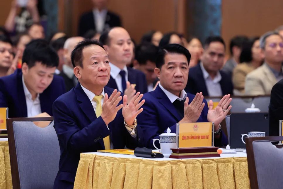 Lãnh đạo các tập đoàn tư nhân tại Lễ phát động