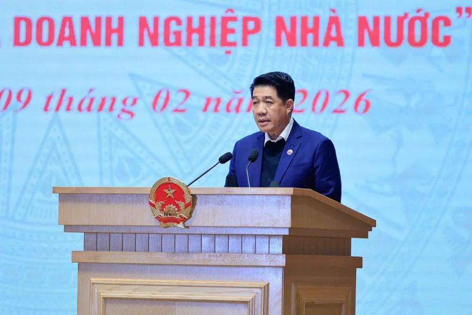 Ông Vũ Mạnh Hùng phát biểu hướng ứng