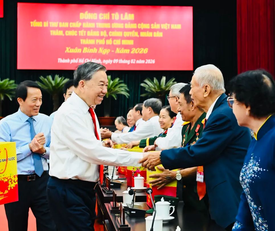 Tổng Bí thư Tô Lâm thăm, chúc tết Đảng bộ, chính quyền và nhân dân TPHCM