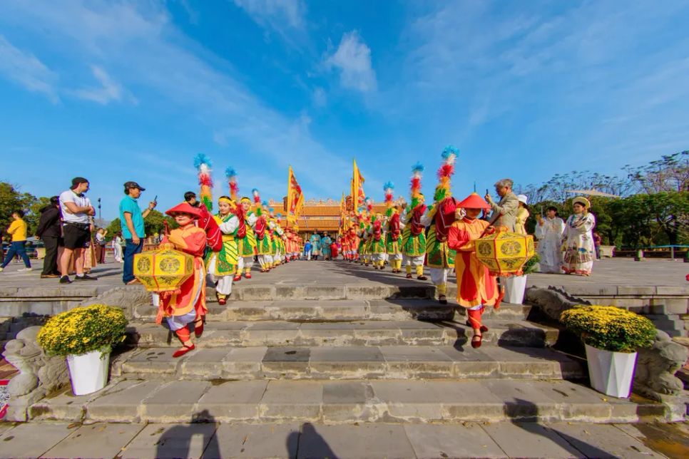 Tái hiện lễ Thiết triều Nguyên đán thời nhà Nguyễn