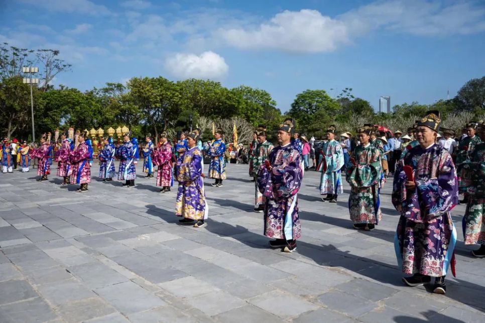 Tái hiện lễ Thiết triều Nguyên đán thời nhà Nguyễn