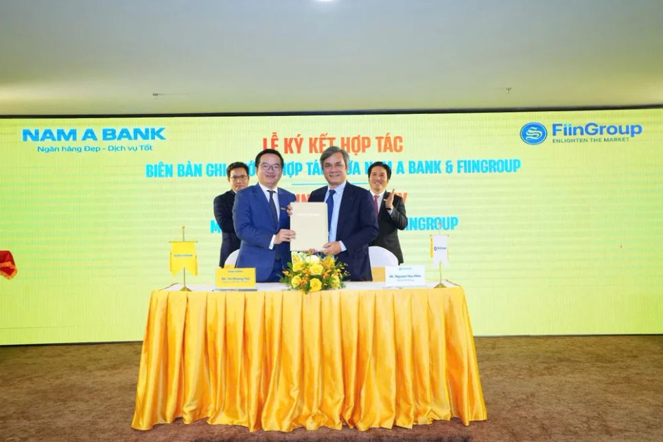 Nam A Bank ký kết thỏa thuận Hợp tác cùng FiinGroup