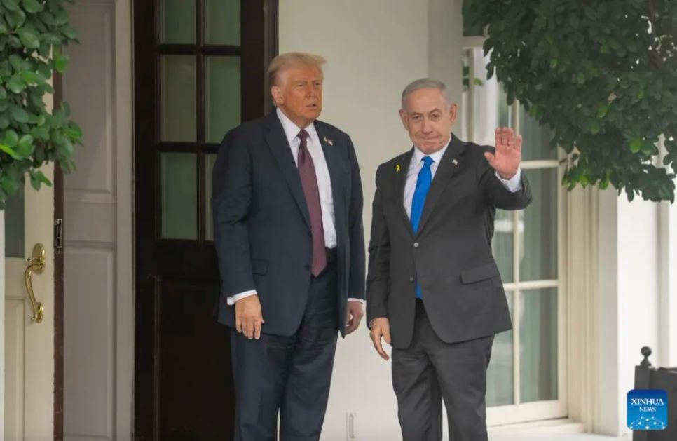 Tổng thống Mỹ Donald Trump và Thủ tướng Israel Benjamin Netanyahu. Ảnh: XINHUA
