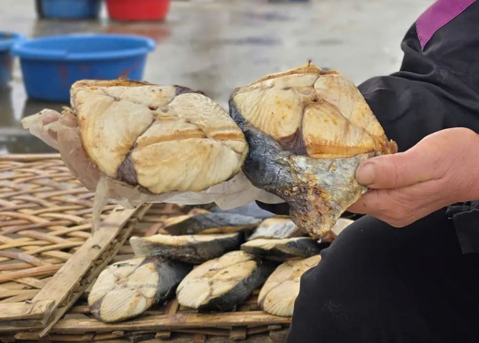 Thơm lừng cá nướng Cửa Lò những ngày cận tết