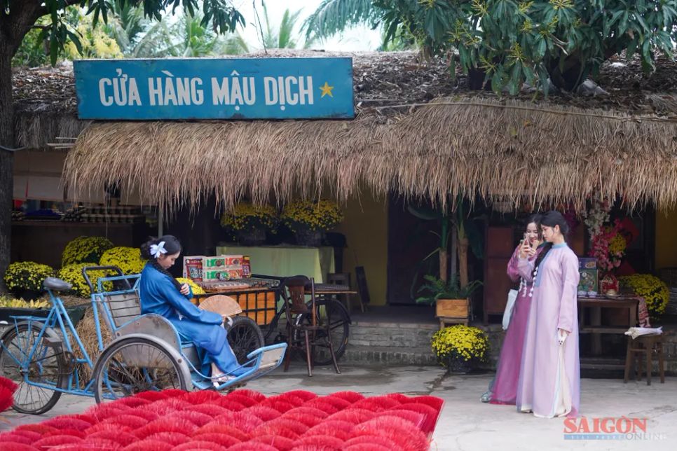 Không gian tết xưa thu hút giới trẻ