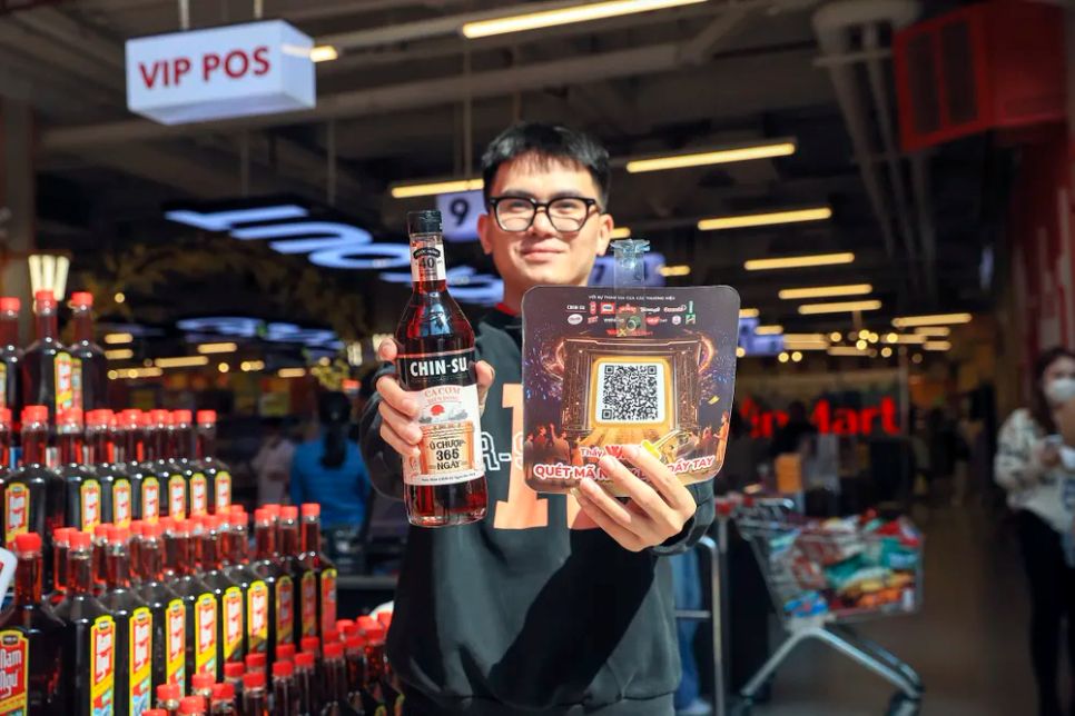 Nhiều siêu thị, cửa hàng tiện ích tăng thời gian phục vụ. Nguồn ảnh: WINMART