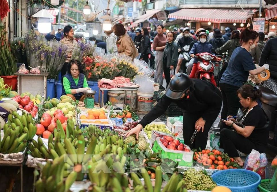 Nét đẹp truyền thống đi chợ sớm sáng 30 Tết