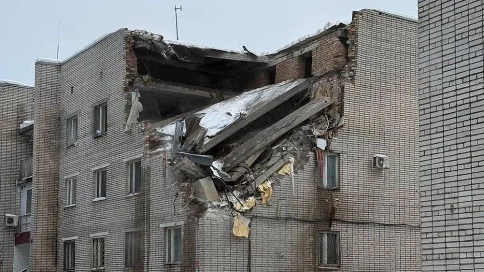 Nga: Nổ lớn tại căn cứ quân đội, 3 người thiệt mạng Nga: Nổ lớn tại căn cứ quân đội, 3 người thiệt mạng