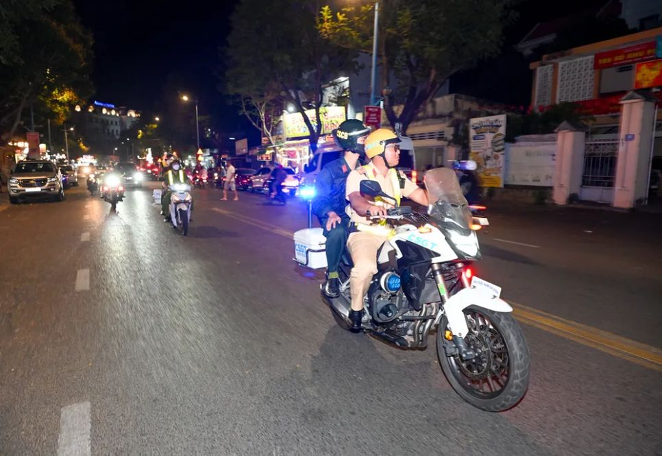 Quyết liệt xử lý vi phạm nồng độ cồn trong ngày mùng 1 tết