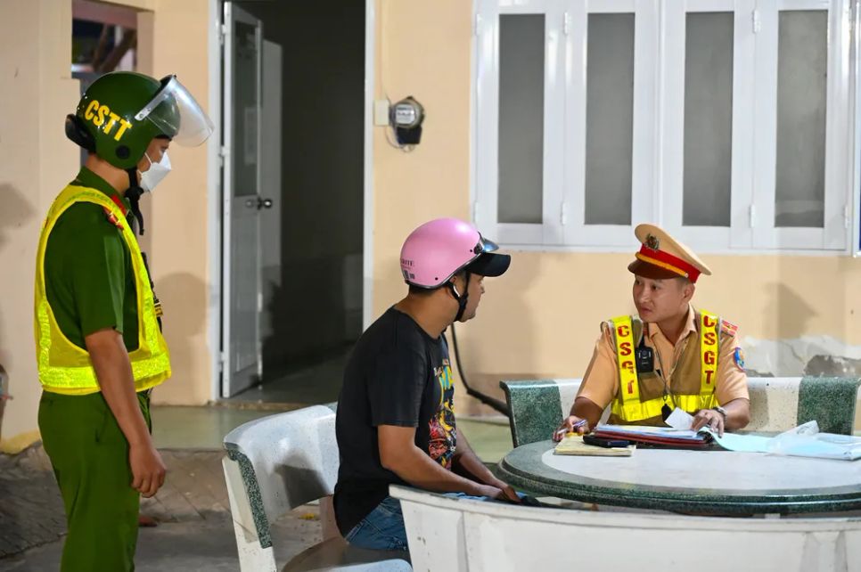 Quyết liệt xử lý vi phạm nồng độ cồn trong ngày mùng 1 tết