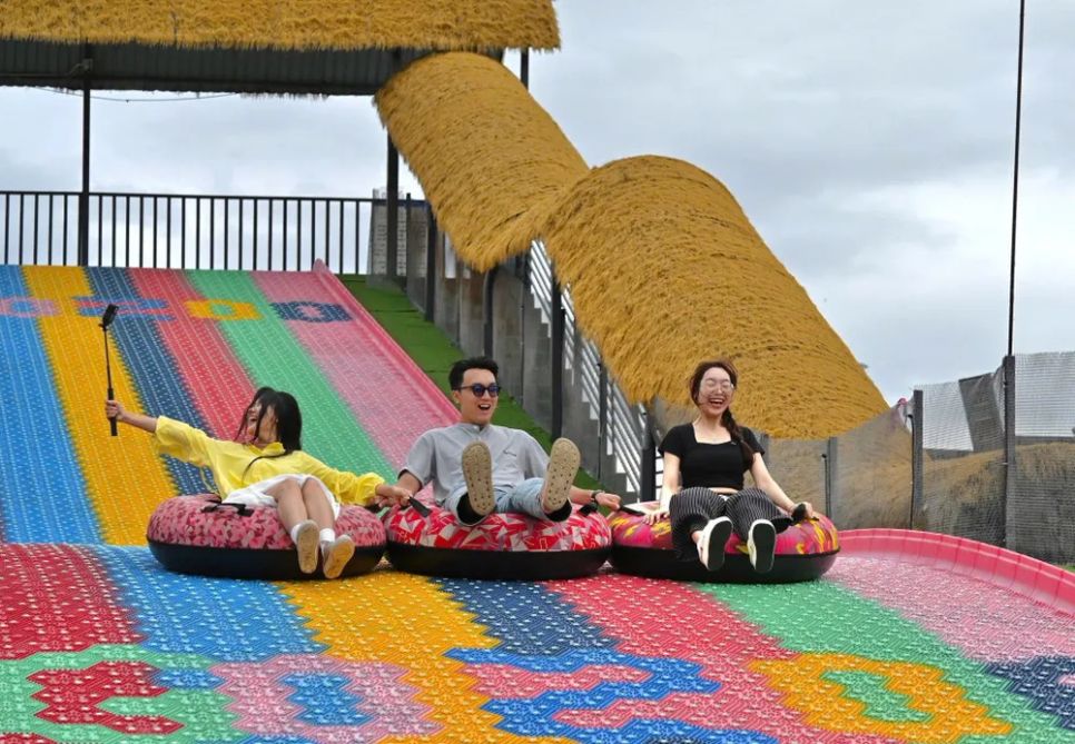 Khách du lịch vui chơi tại Gozoo Farm (xã Phước Hải, TPHCM). Ảnh: CTV Khách du lịch vui chơi tại Gozoo Farm (xã Phước Hải, TPHCM). Ảnh: CTV