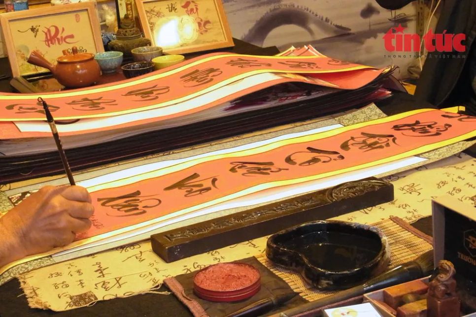 Nét đẹp tục xin chữ đầu năm