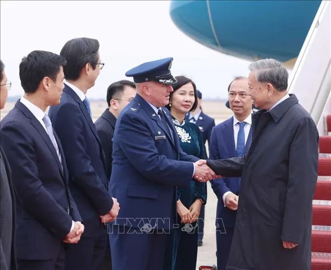 Tổng Bí thư đến Washington D.C tham dự cuộc họp khai mạc Hội đồng Hòa bình về Gaza Tổng Bí thư đến Washington D.C tham dự cuộc họp khai mạc Hội đồng Hòa bình về Gaza