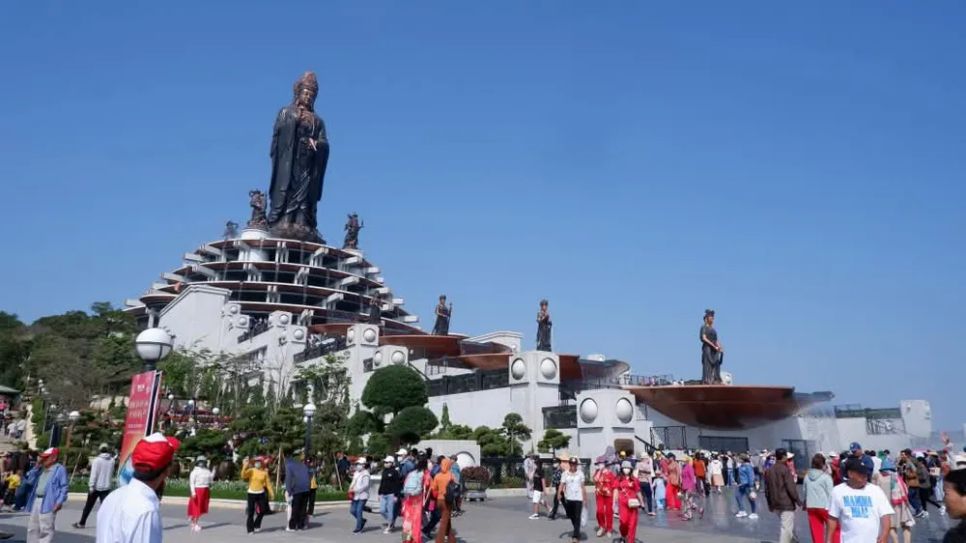 Khu du lịch quốc gia Núi Bà Đen (tỉnh Tây Ninh) Khu du lịch quốc gia Núi Bà Đen (tỉnh Tây Ninh)