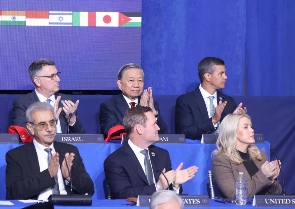 Kỷ nguyên mới, tầm cao mới Kỷ nguyên mới, tầm cao mới