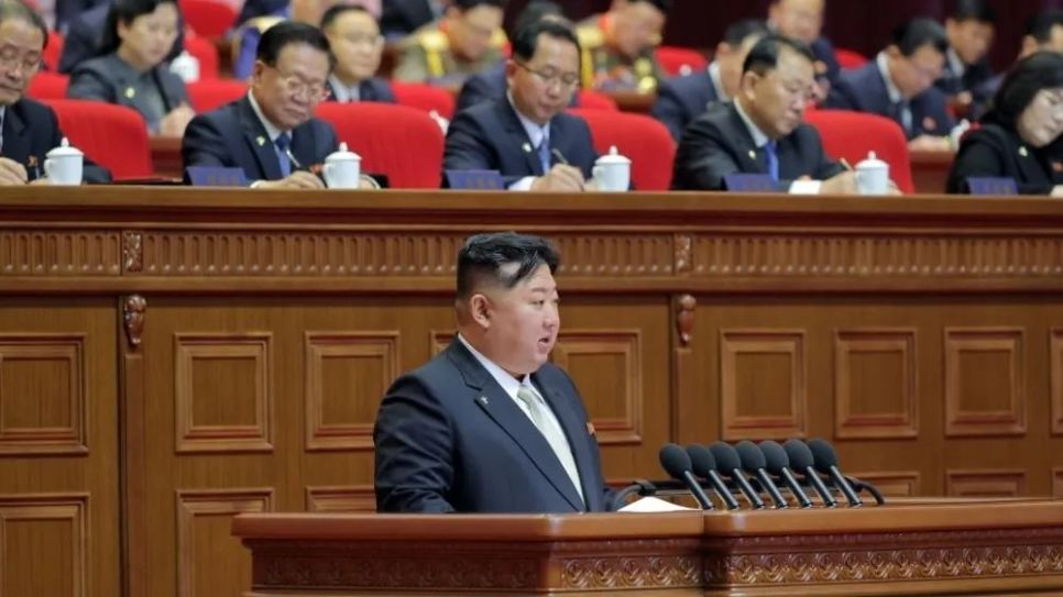 Nhà lãnh đạo Kim Jong Un phát biểu tại Đại hội Đảng Lao động Triều Tiên lần thứ IX. Ảnh: KCNA